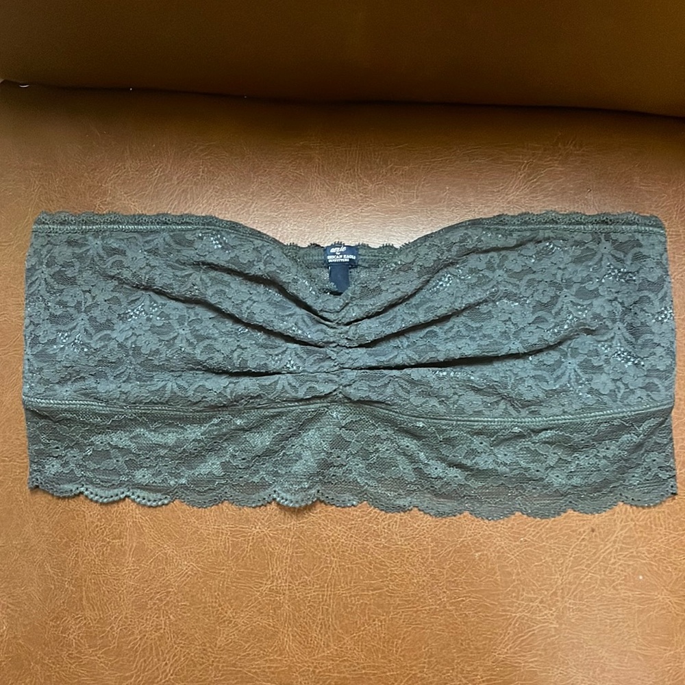 NWOT Aerie American Eagle Outfitters grey lace bandeau. Size large. Never worn.